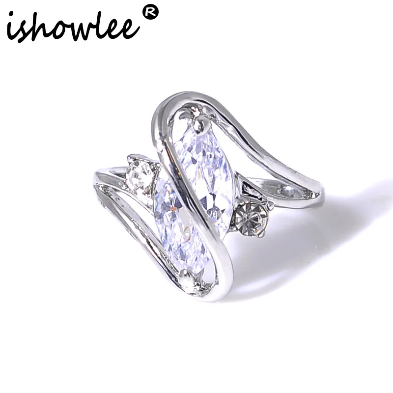 

ISHOWLEE Silver Wave Big Stone Rings for Women Fashion Simple Vintage Elegant Engagement Rhinestone Rings Luxury Jewelry jzb57