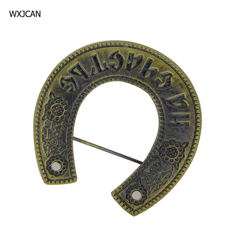 

WXJCAN happy luck horseshoe brooch pendant pin badge Three style metal vintage brooches new Year gifts Christmas presents B5262