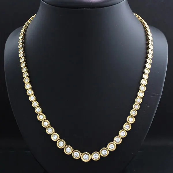 

AEAW Bezel Full Moissanite Necklace in 14K white gold 39cm stones size 3.5mm to 6.5mm
