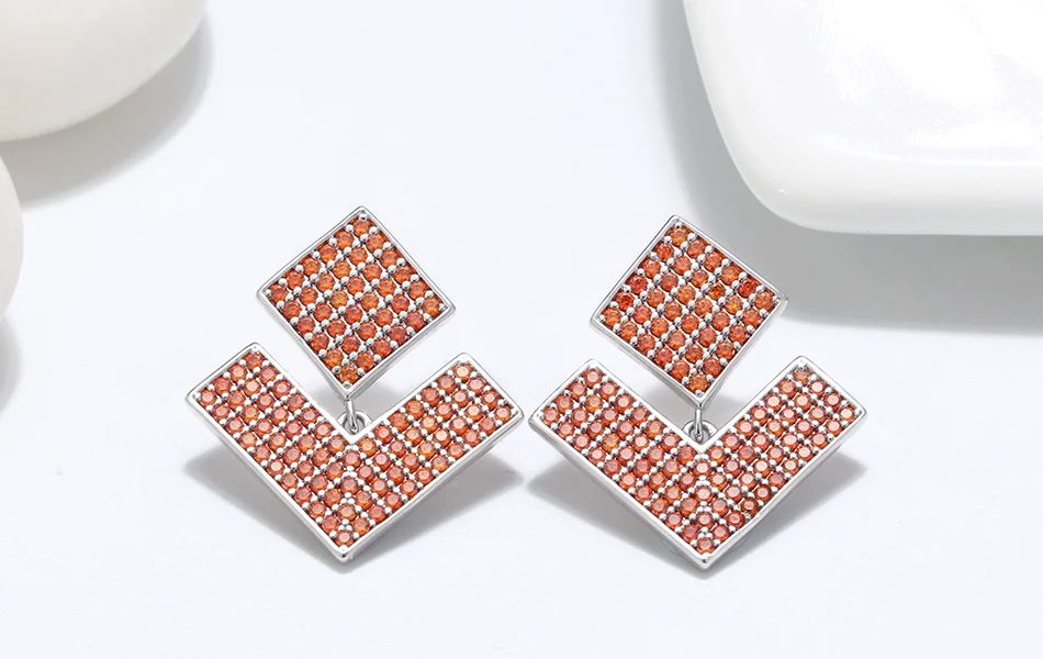 OE246-SCENE-IMG_2320-R