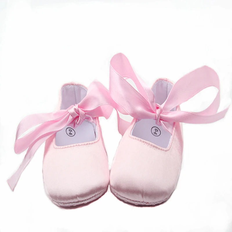

Wholesale Baby Shoes Satin Pink Sweet Princess Shoes Baby Girl Ballet Shoes Ribbons Infant Prewalker