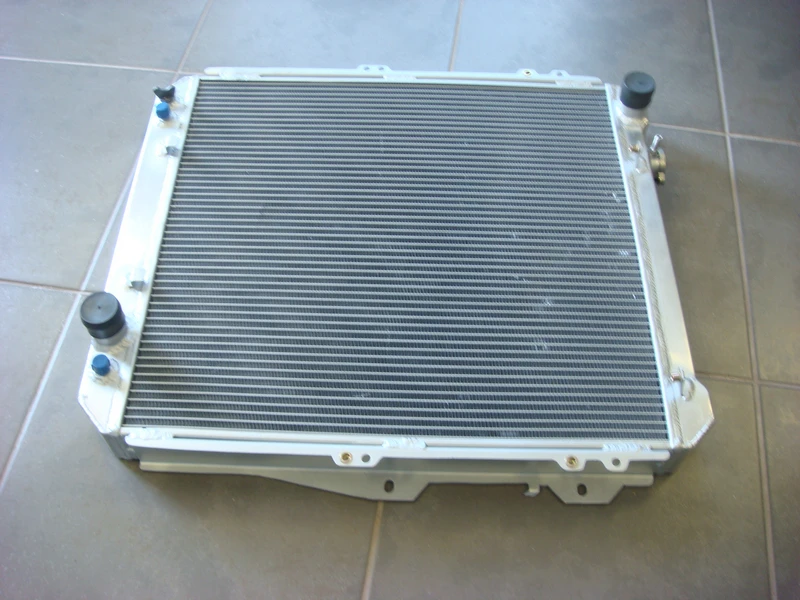 Алюминиевый радиатор для Toyota Hilux Surf или 4runner KZN130 1KZ TE 3.0cc TD RHD 1KZTE 93 1996 AT/MT 94 95 96