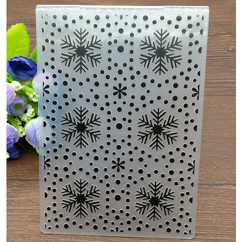 

PLASTIC EMBOSSING FOLDER snowflakes winter DIY scrapbook album card gift packing decoration cutting dies paper craft