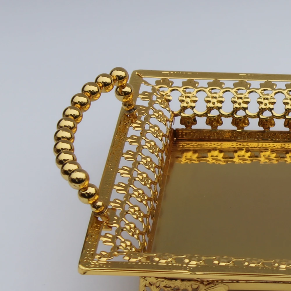 Luxury Gold Finish Metal Tray Cake Stand Hollow Metal Plate