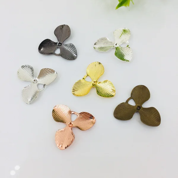 

100 PCS 18mm Metal Copper 7 Colors Plated Filigree Wraps Leaves Pendant Charms DIY Decoration For Jewelry Making