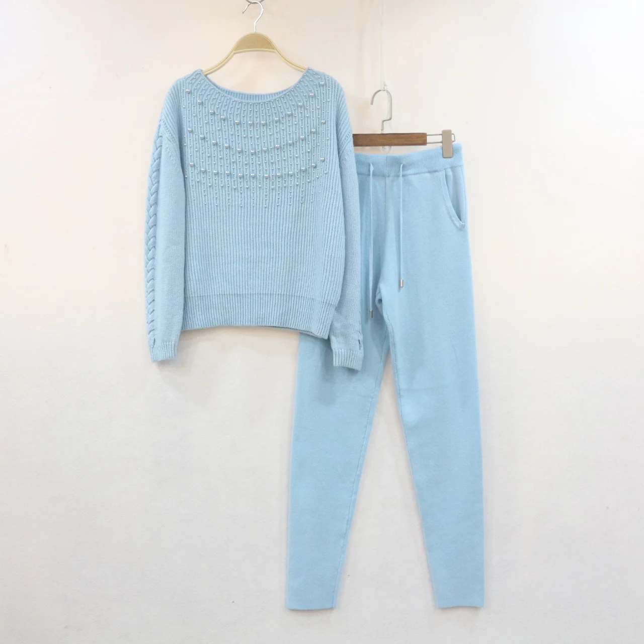 Распродажа 2018 Зимний новый женский кашемировый костюм тяжелая работа вышитый
