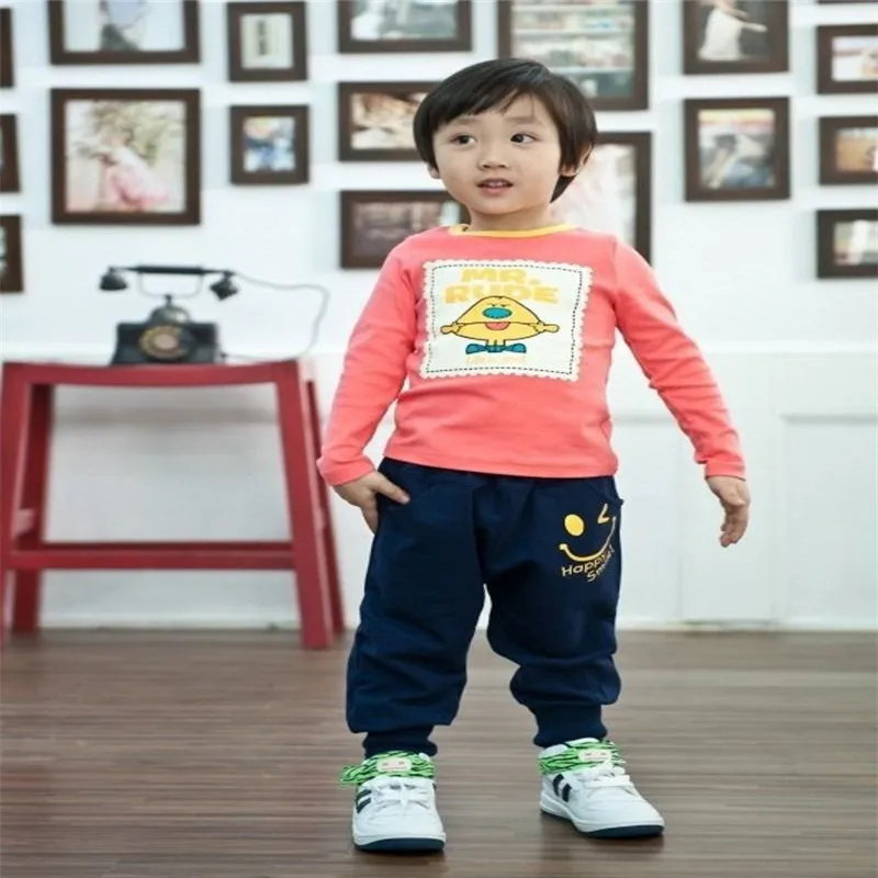 Детские хлопковые брюки в стиле хип-хоп для маленьких мальчиков и девочек повседневные длинные штаны с буквенным принтом От 2 до 8 лет
