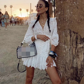 

Women White Runway Dress High Quality V Neck Embroidered Dresses 2019