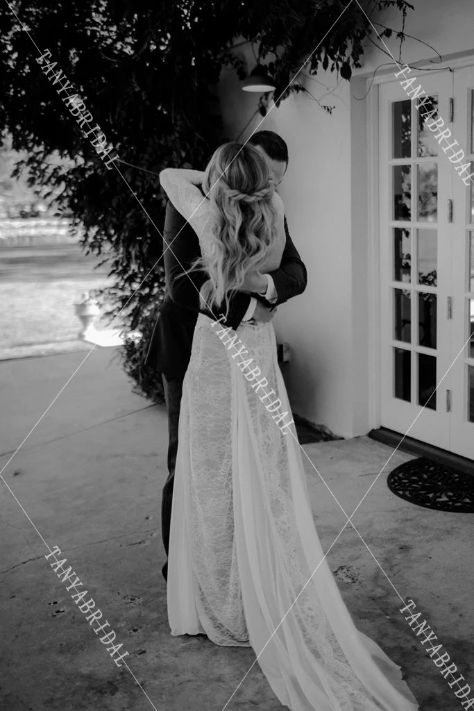 AlexaMikey-Wedding-171-683x1024