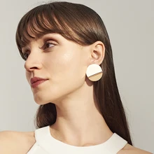 

MOON OVER Fashion Fold Glossy Round Stud Earrings 2018 Unique Design Gold Color Wild Big Earrings For Women Minimalism Jewelry