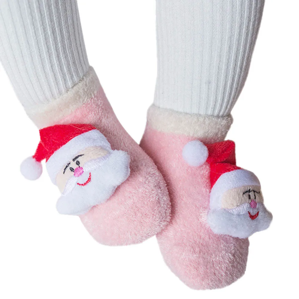 Мягкие носки для новорожденных; носки для младенцев; маленькие хлопковые носки; коллекция года; обувь для мальчиков и девочек с героями мультфильмов; Рождественская зимняя обувь; теплые носки; кроссовки