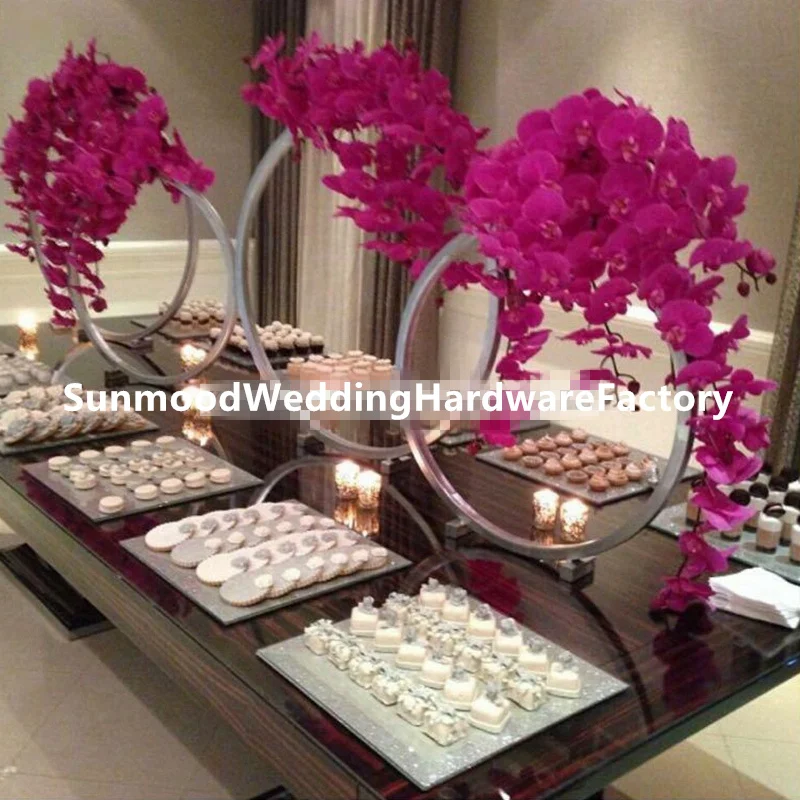 6ebb507f83c2cc253944eff7b1165717_LDJ524-Beautiful-metal-stand-flower-centerpieces-hand_