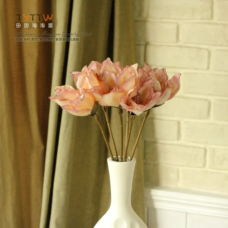 Phnom Penh Upscale Rich Color Simulation Floral Elegant Magnolia