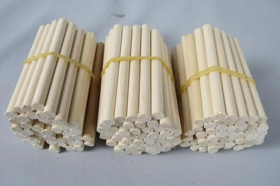 

Top quality 100 pcs violin soundposts 3/4-4/4,great tree rings,old spruce