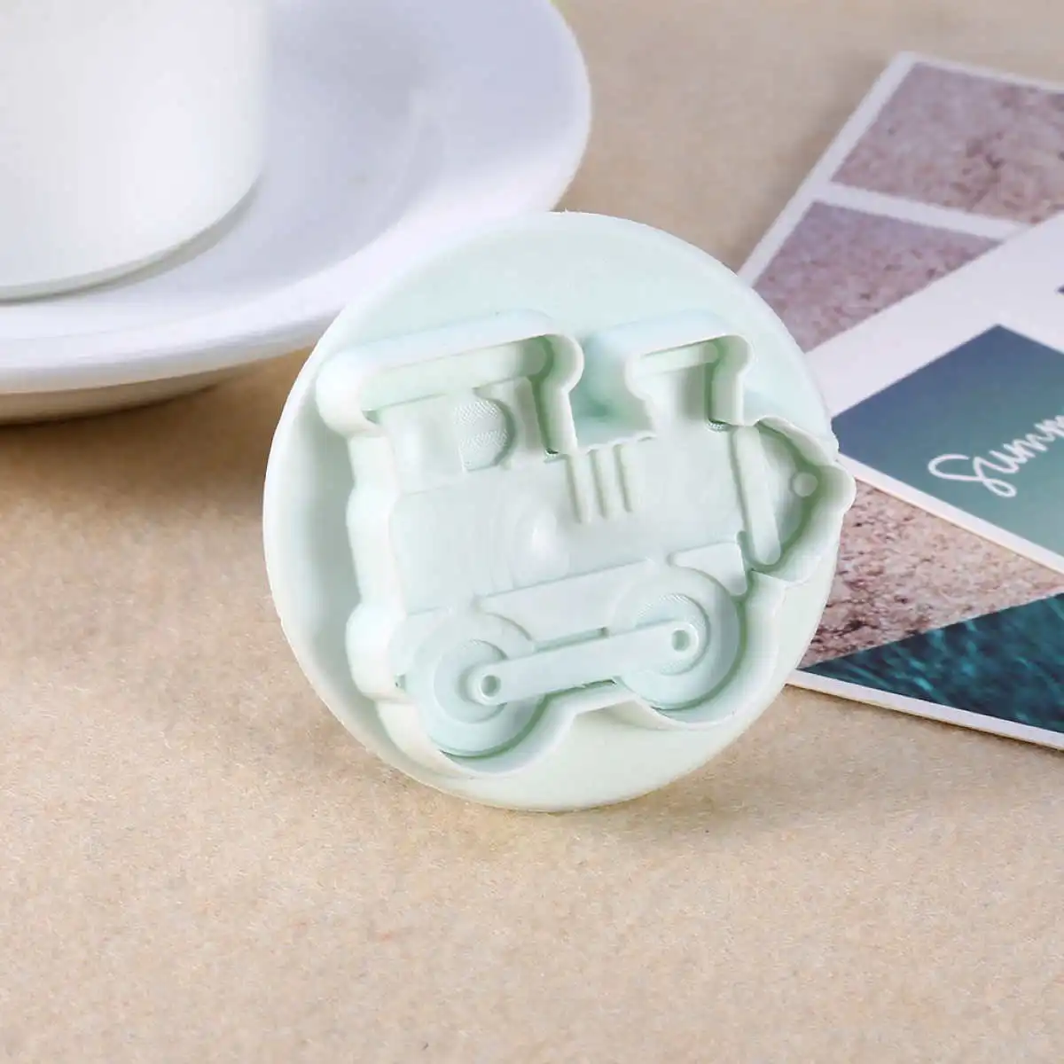 JX-LCLYL 4pcs/lot Car Train Ship Plane Fondant Mold Cutter Cake Cookie Sugarcraft Decor Mould
