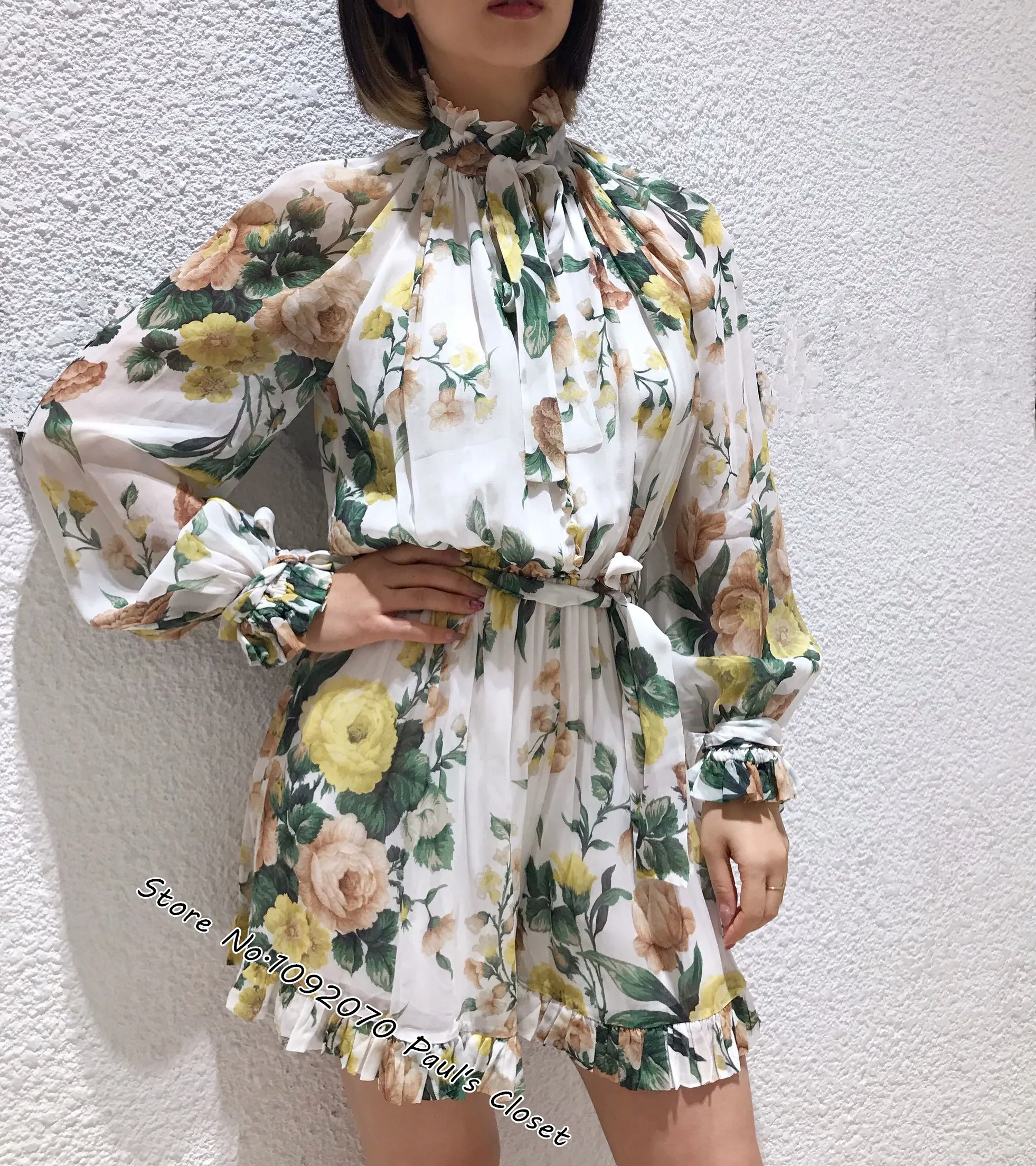 

Women Ivory Garden Floral Neck Tie Crepe Playsuit