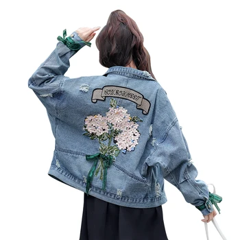 

2019 Spring Vintage Flowers Embroidery Denim Jacket Women Long Sleeve Loose Jean Coat Hole Outerwear Female Causal Short Coat