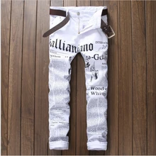2017 Марка Мужчины Straight Slim Fit Байкер Джинсы Брюки Джинсовые брюки Джинсы Письмо Печати Мужчины Байкер Denim узкие Джинсы Белый 05820