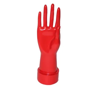

Hand de mannequin in Red color