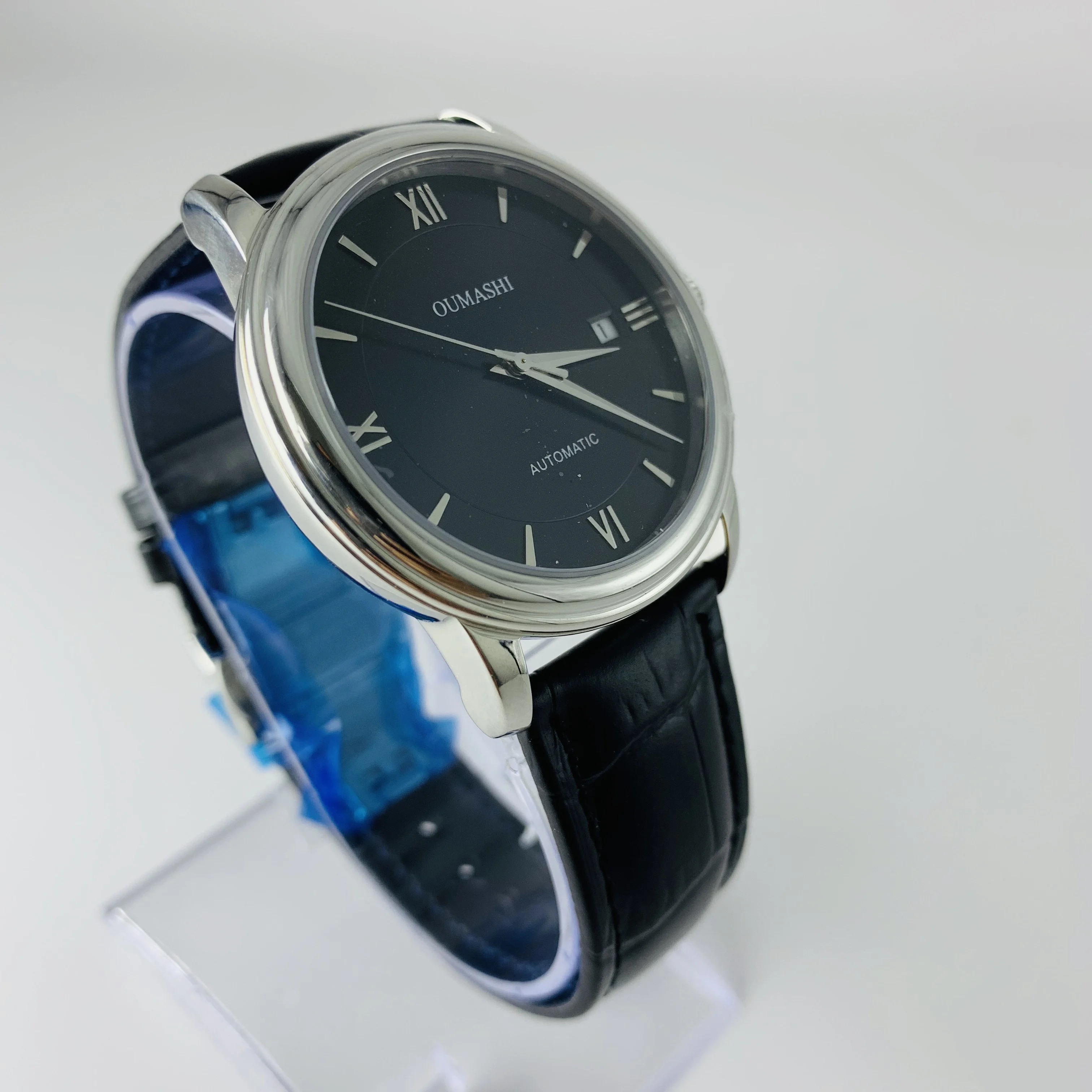 OUMASHI 40 مللي متر الميكانيكية ووتش الرجال التلقائي الفاخرة ميوتا 8215 الرياضة تصميم ساعة جلدية الميكانيكية ساعات المعصم ووتش الرجال