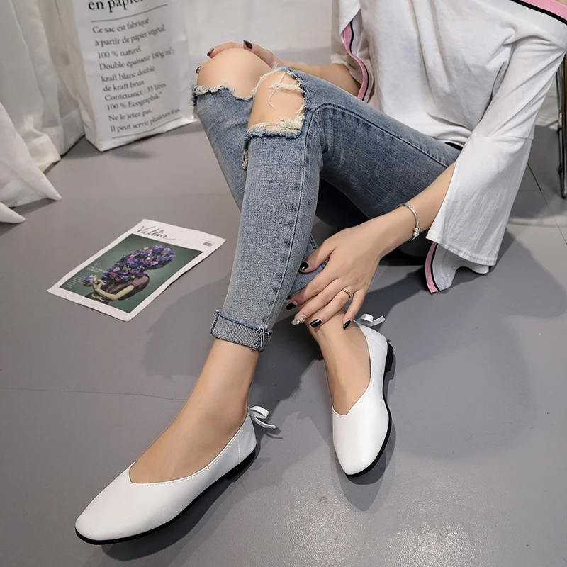 

MYCORON Flat Women 2018 Comfortable Spring Autumn Women Flats Shoes Top Brand Women Boots New Fashion Tenis Sepatu Wanita