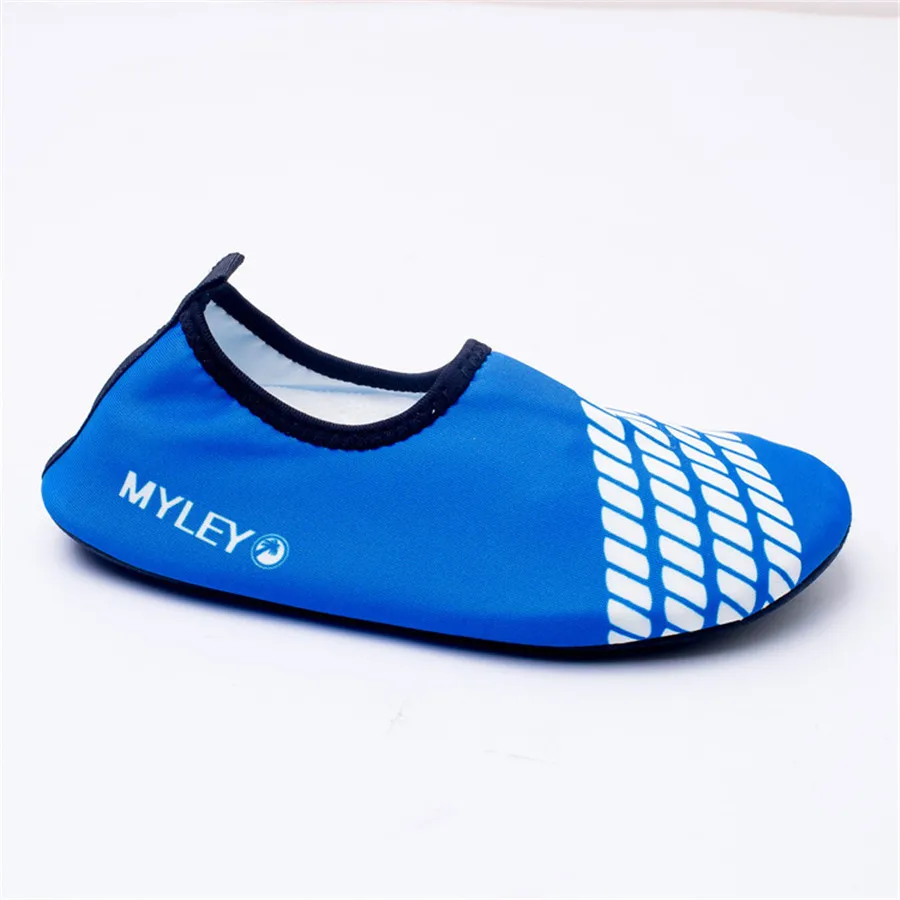 طفل الرجال النساء أكوا أحذية الغوص الغطس جوارب الغوص السباحة تصفح الرياضات المائية الشاطئ الجوارب بذلة الغوص المنبع أحذية طفل الرجال النساء أكوا أحذية الغوص الغطس جوارب الغوص السباحة تصفح الرياضات المائية الشاطئ الجوارب بذلة الغوص المنبع أحذية