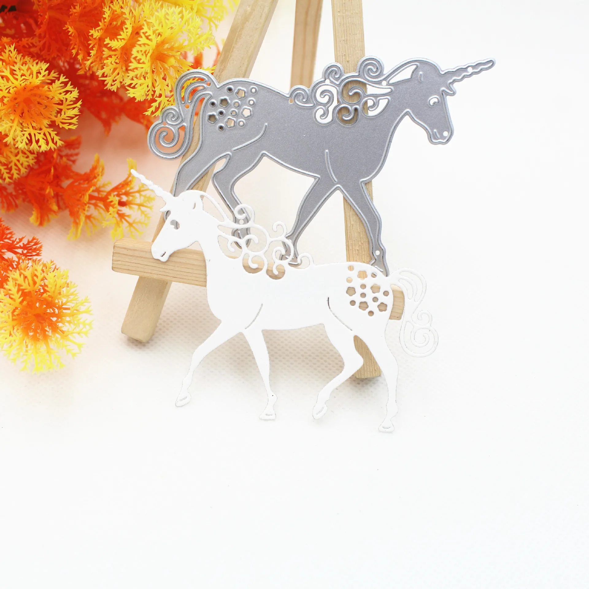 

2019 New Arrival Cute Unicorn Metal Cutting Dies Scrapbooking Card Making Stamps and Dies Alinacrafts Christmas Die Cuts