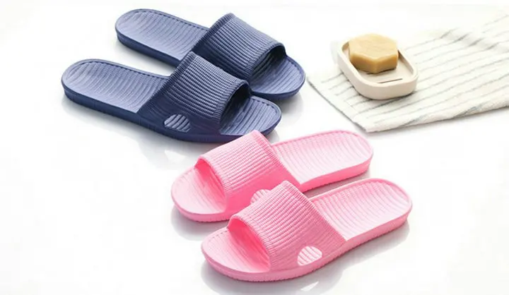 Cheap Price New Summer Home Bathroom Slippers Indoor Anti Slipper Soft Bottom Family Woman Man Slippers (2)