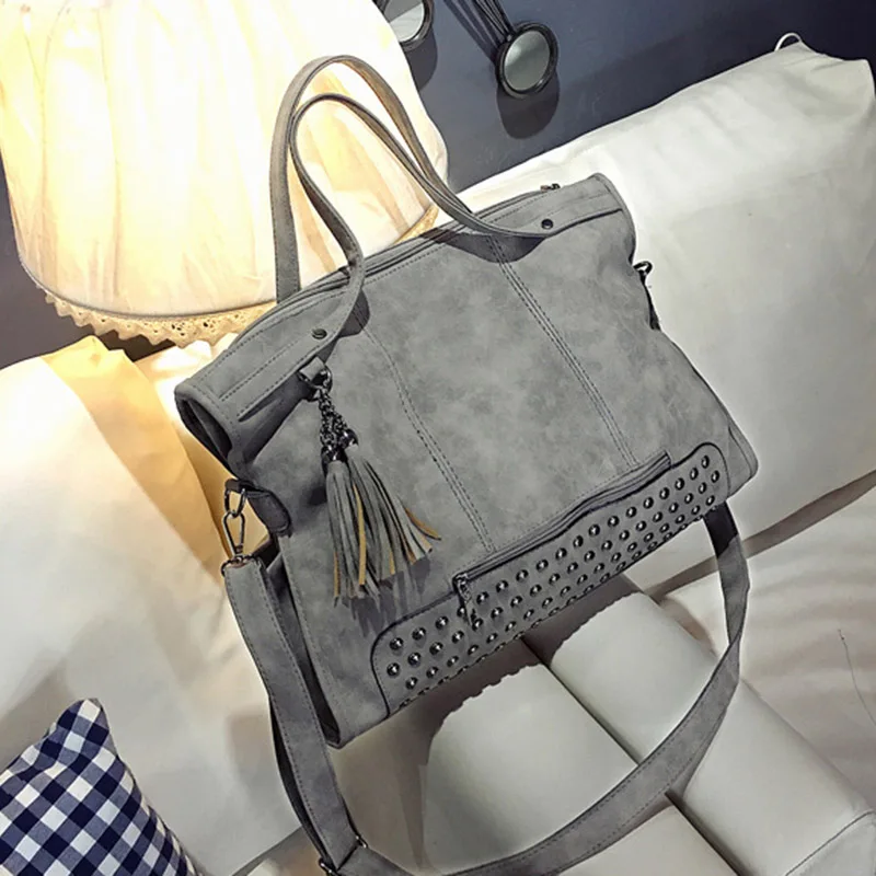 

Ship from RU Women's Handbags Fashion Vintage Scrub Tassel Rivets Handbag Messenger Bags For Women 2018 Shoulder Bags