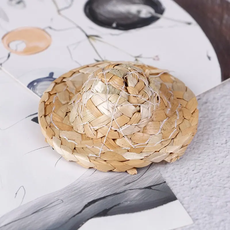 

Scale 1/12 Hand Weaved Straw Hat Mini Doll Hat Ornament Strawhat Dollhouse Miniature Kits Accessories
