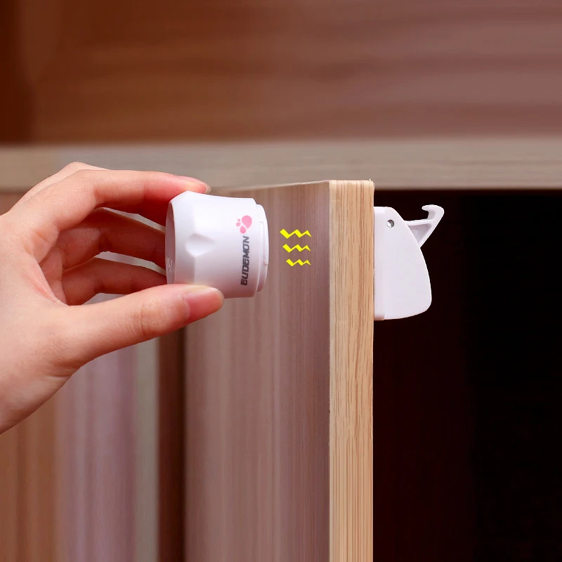 2 قطعة المغناطيسي قفل أمان للأطفال الطفل سلامة الطفل حماية مجلس الوزراء الباب الاطفال درج خزانة الأمن غير مرئية الأمن خزانة قفل 2 قطعة المغناطيسي قفل أمان للأطفال الطفل سلامة الطفل حماية مجلس الوزراء الباب الاطفال درج خزانة الأمن غير مرئية الأمن خزانة قفل