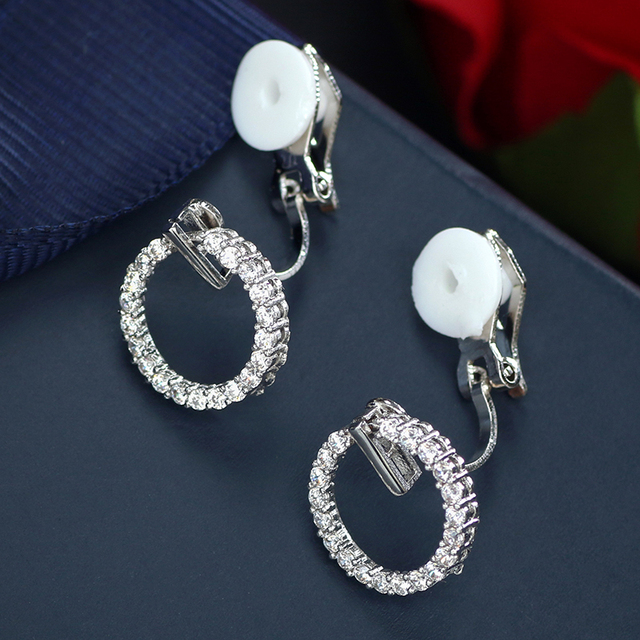 Fashion Small Round Circle Earrings Crystal Cubic Zircon Ear Clips on Earrings Without Piercing No Ear Hole Ear Cuff
