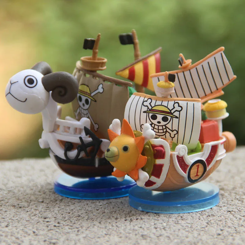 

One Piece Golden Mary and Thousand Sunny Ship Model PVC Figure Toys 8CM Free Shipping