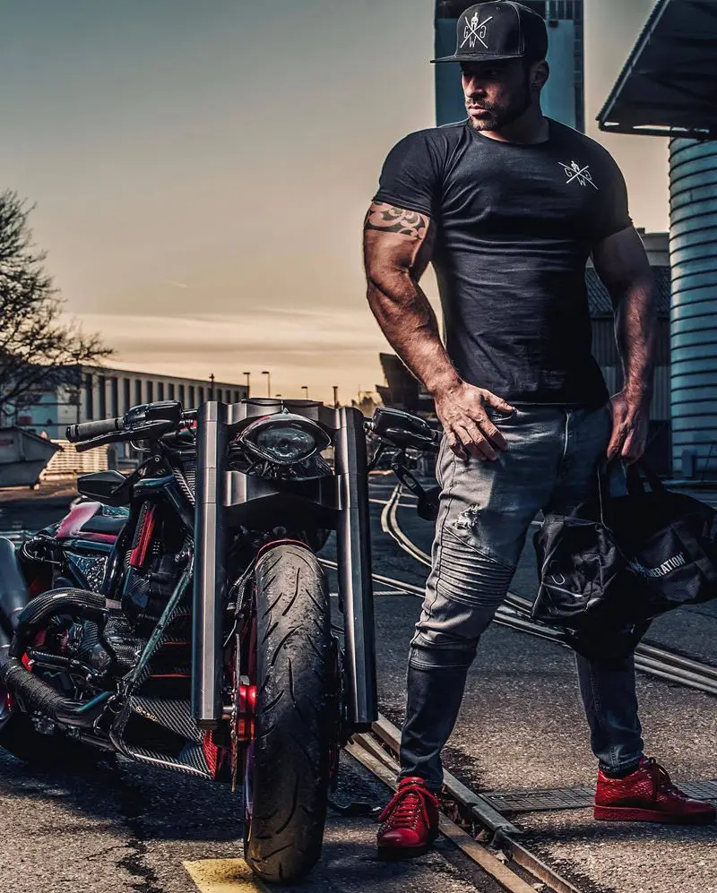 8808503196_447170321