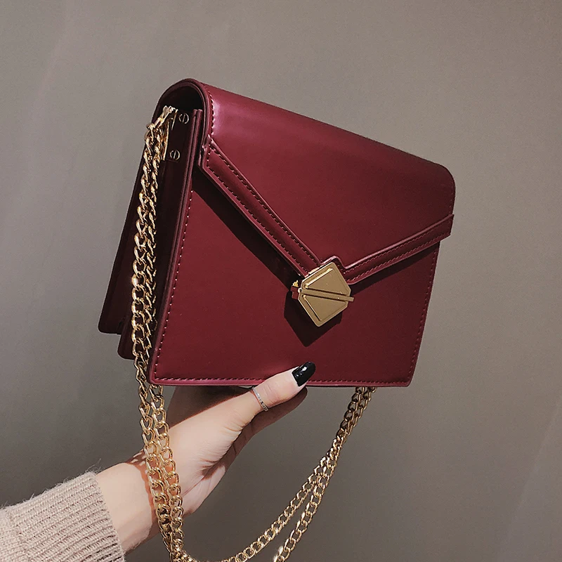 

2018 Red Small Gold Chain Girls Shoulder Bags PU Leather Messenger Bags Luxury Handbags Women Bags Designer Crossbody Bags