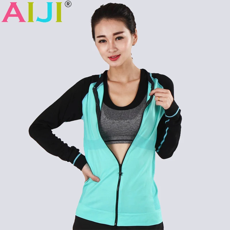 Image Lightweight Dry Fit Women Sports Fitness Long Sleeve Zipper Up Jacket Silm Coat Thumbhole For Women Running Outdoor Yoga