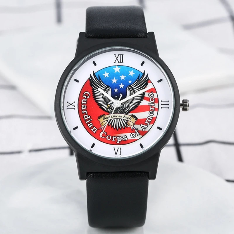 

Unique Guardian Corps of America Flag Men's Watch Creative Eagle Pattern Dial Quartz Watch Fashion Black PU Leather Luxury reloj