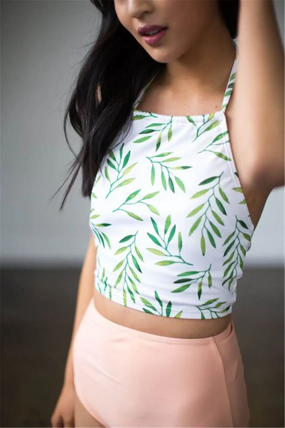 e3de2099c6a70af36c21b4fde2a0980e--modest-swim-tops-modest-swimming-suits