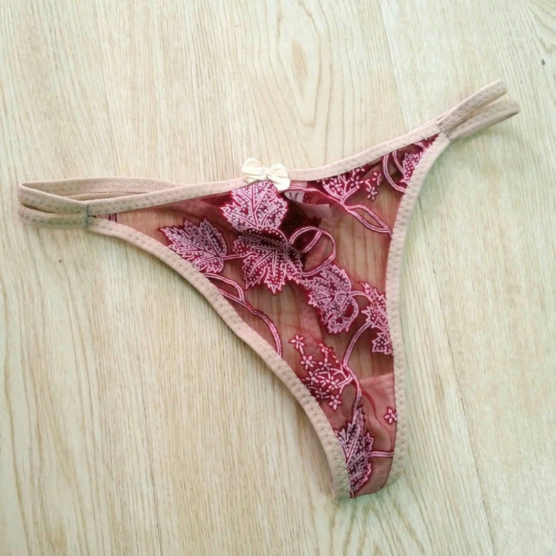 string grande taille 52