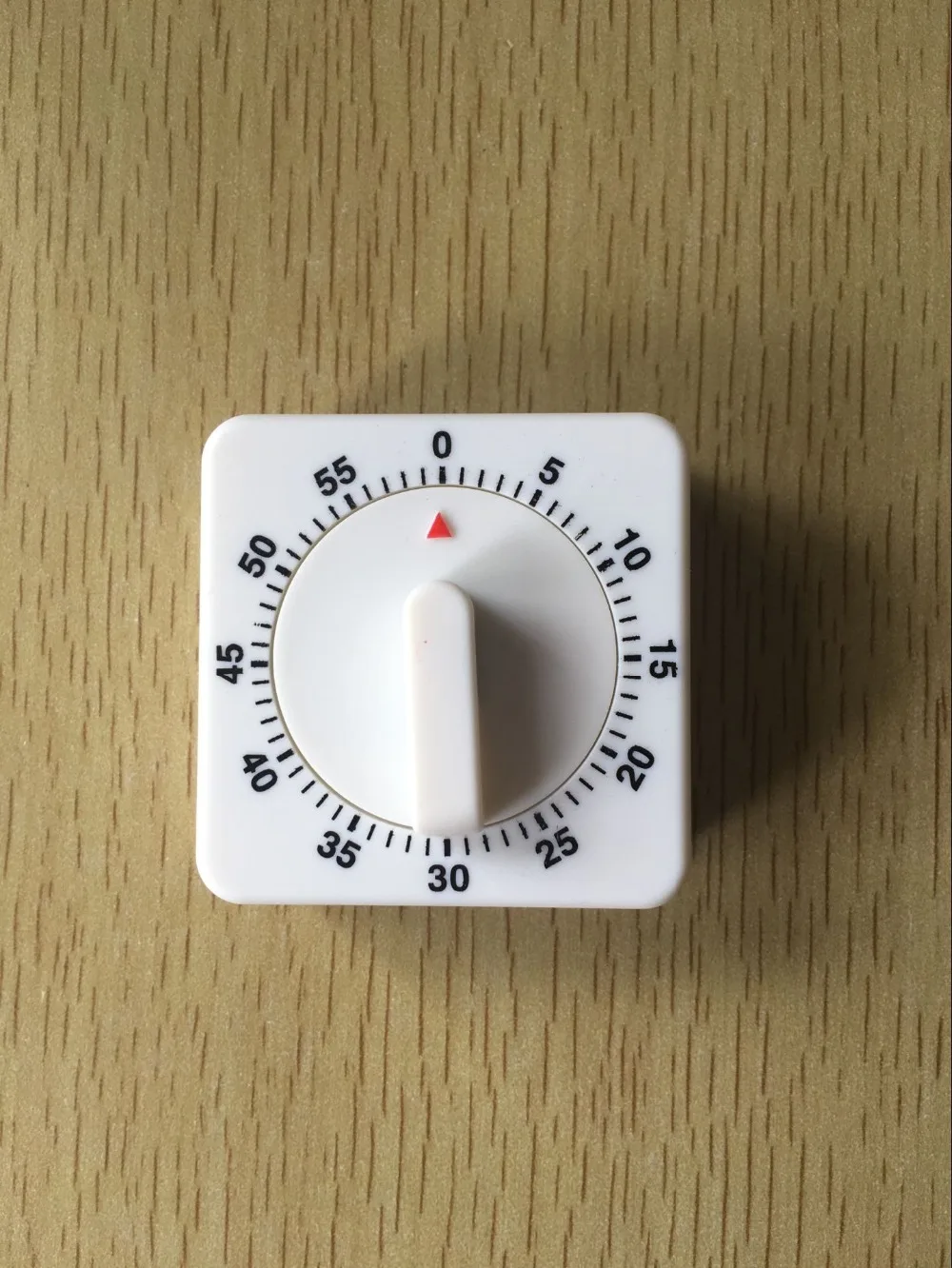 

60 Minutes Kitchen Timer Count Down Alarm Reminder White Square Mechanical Timer for Kitchen