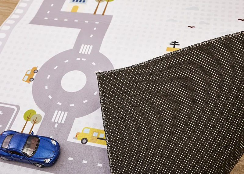 10383725254_378197899