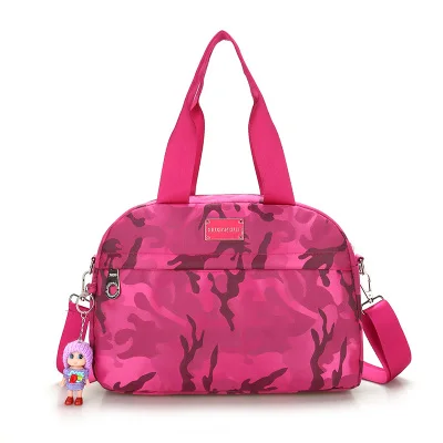 Женская милая камуфляжная сумка, водонепроницаемая нейлоновая женская сумка с куклой, легкая модная сумка для отдыха для женщин, милая сумка через плечо - Цвет: Ярко-розовый