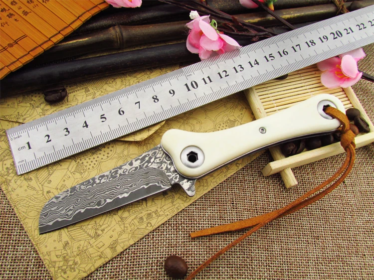 DM-0014Damask steel folding Outdoor knife utility Knife with camel bone hadle free shipping цена DM-0014Damask steel folding Outdoor knife utility Knife with camel bone hadle free shipping цены онлайн
