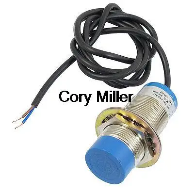 

Cylindrical Capacitive Sensor Approach Switch Detector AC 90-250V