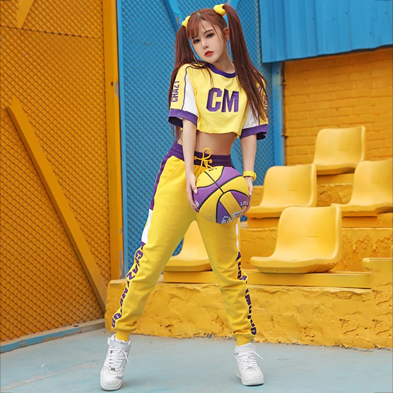 

Hip Hop Dance Costumes Short Sleeve Yellow Printed Pants Round Neck Dancing Clothes Suit Lady Stage Performance Wear Set DT687