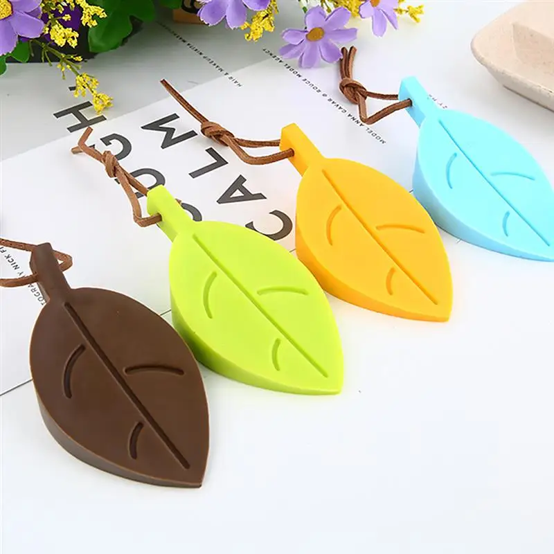 

4pcs Furniture Accessories Cute Cartoon Leaf Style Door Stopper Silicone Door Stop Safety For Baby Home Decoration