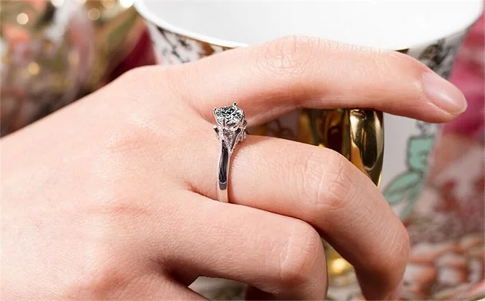 YINHED твердый 925 серебряных колец кольцо с лебедем 1ct CZ Циркон Мода Свадьба Помолвка классические ювелирные изделия подарок для женщин ZR015