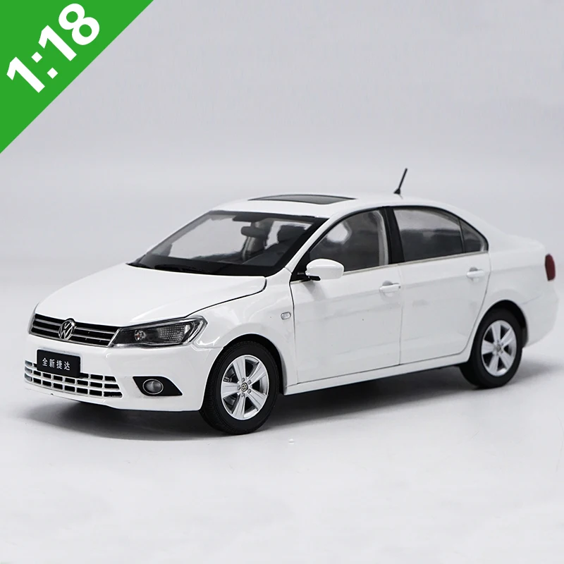 Aliexpress.com : Buy 1:18 Volkswagen All NEW JETTA Alloy Diecast Car