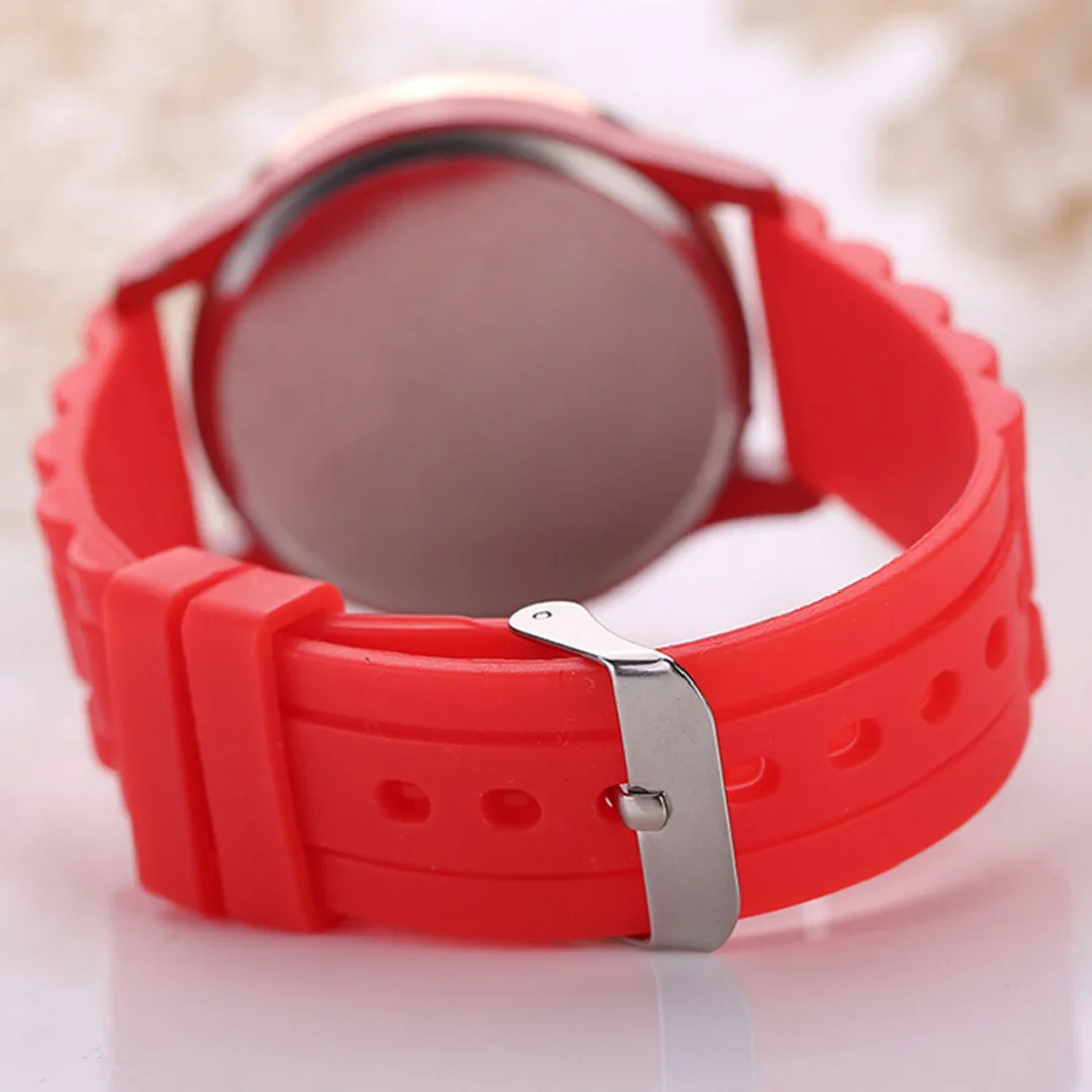Geneva Casual Watch Women Crystal Dress Watch 2017 Quartz men Silicone watches Unisex Wristwatch Sports watch relogio feminino