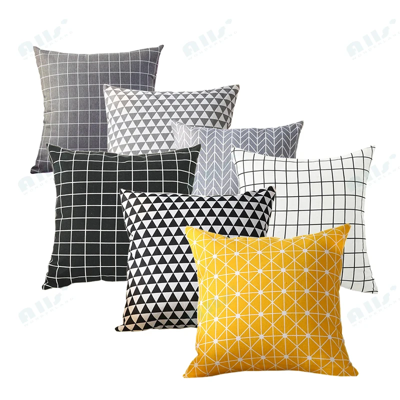 

Cushion Cover Plaid and Leaf Patterned Cover For Decorative Cushions For Sofa Pillow Cover Soft And Comfortable